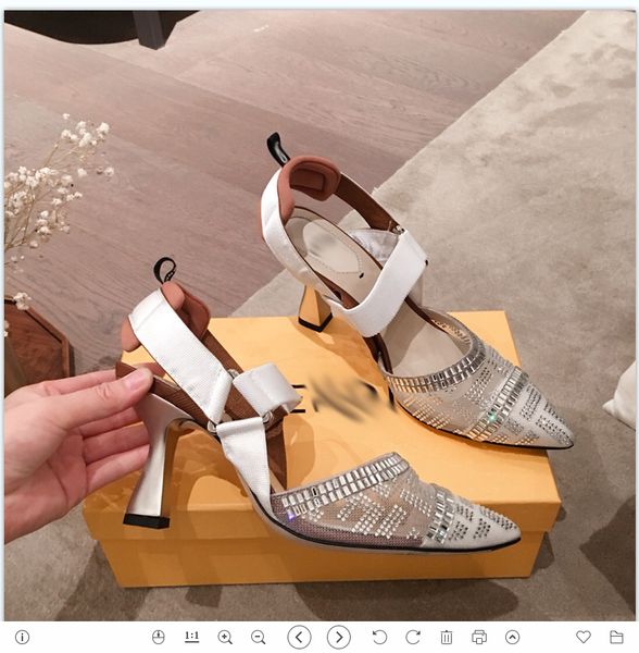 2021 good quality fashion women luxurys designers shoes designer sandals womens luxury high heels sandal dress shoess with box size 35-41 -m, Black
2021 good quality fashion women luxurys designers shoes designer sandals womens luxury high heels sandal dress shoess with box size 35-41 -m, Black