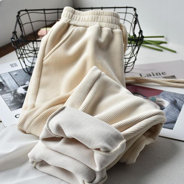women's pants & capris women 2021 chic fashion high waist corduroy vintage winter thick warm sweatpants female fleece ankle trousers mu, Black;white
women's pants & capris women 2021 chic fashion high waist corduroy vintage winter thick warm sweatpants female fleece ankle trousers mu, Black;white