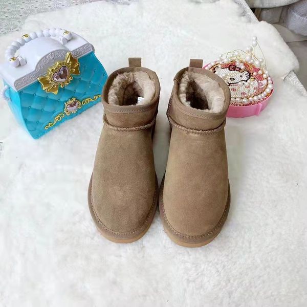 2022 men's and women's snow boots warm leisure outdoor wear non slip snow boots large shoes size 35-45, Black