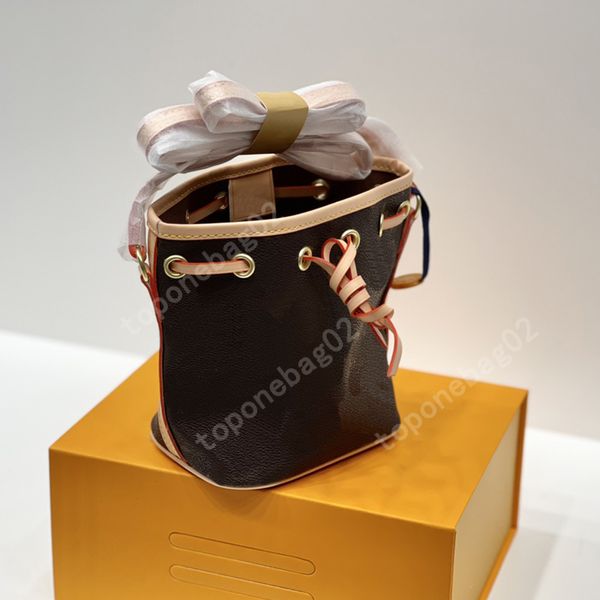diagonal bag selling retro celebrities with long shoulder strap exquisite cute versatile artifact to easily hold daily belongings explosive
diagonal bag selling retro celebrities with long shoulder strap exquisite cute versatile artifact to easily hold daily belongings explosive