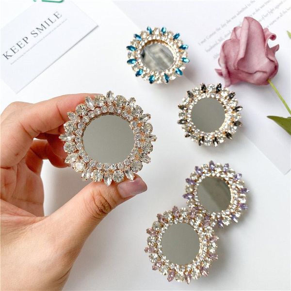 cell phone mounts & holders universal mobile holder luxury rhinestone airbag foldable paste type lazy shiny korean desktablet
cell phone mounts & holders universal mobile holder luxury rhinestone airbag foldable paste type lazy shiny korean desktablet