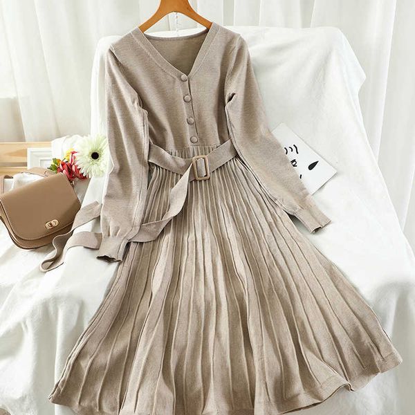 women vintage pleated dress fashion autumn winter v-neck with belt elegant es ladies slim a-line midi sweater vestido 210602, Black;gray
women vintage pleated dress fashion autumn winter v-neck with belt elegant es ladies slim a-line midi sweater vestido 210602, Black;gray