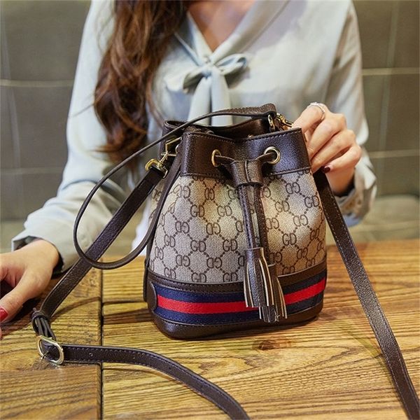 outlet sale 80% off net red fashion one shoulder small foreign style versatile ins bucket stripe printing tassel drawstring messenger bag fe
outlet sale 80% off net red fashion one shoulder small foreign style versatile ins bucket stripe printing tassel drawstring messenger bag fe