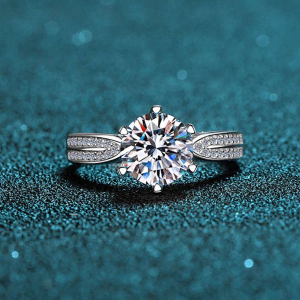 925 sterling silver ring 2 carat diamond six claw starlight queen mossan stone ring straight, Black
925 sterling silver ring 2 carat diamond six claw starlight queen mossan stone ring straight, Black