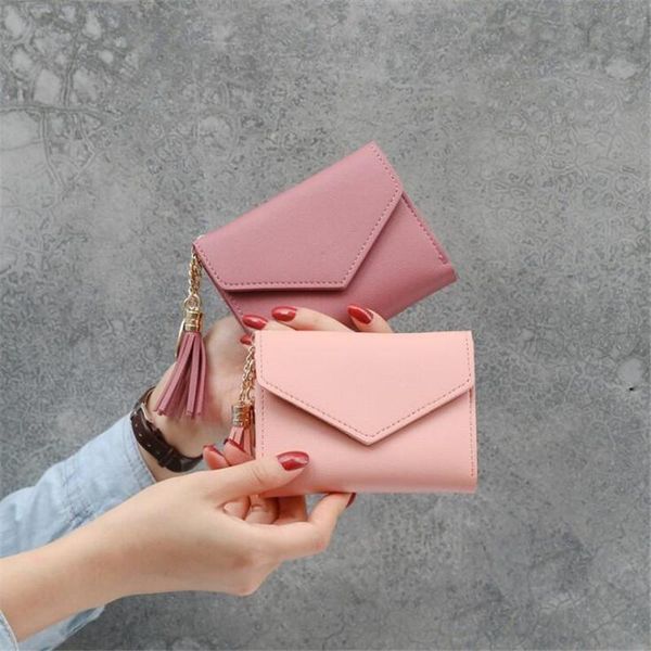 short paragraph hand holding trendy heart-shaped pendant simple fashion multifunctional lychee pattern women's wallet wallets, Red;black
short paragraph hand holding trendy heart-shaped pendant simple fashion multifunctional lychee pattern women's wallet wallets, Red;black