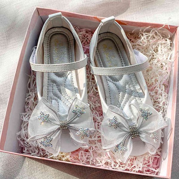 70% off factory online autumn new korean girls' shoes 2021 simple bow one line belt women's children's performance dress tren, Black
70% off factory online autumn new korean girls' shoes 2021 simple bow one line belt women's children's performance dress tren, Black