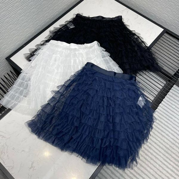 skirts solid cake gauze pleated ball gown mini women side zipper waist vintage mesh skirt lady 2021 spring, Black
skirts solid cake gauze pleated ball gown mini women side zipper waist vintage mesh skirt lady 2021 spring, Black