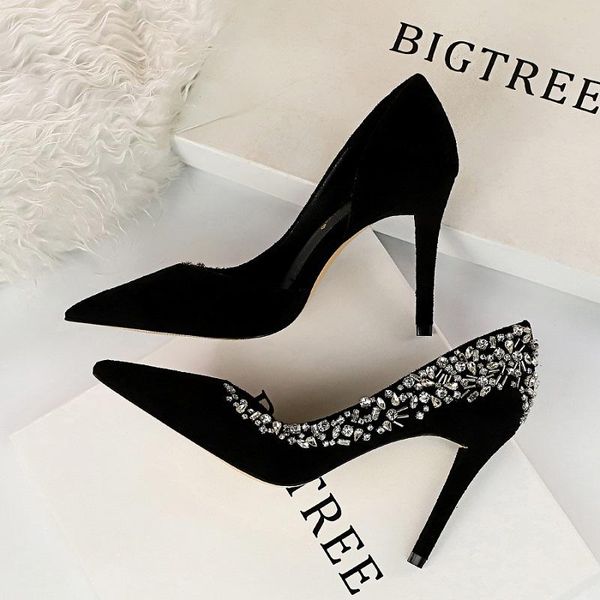 dress shoes high heels women wedding luxury crystal stiletto bridal pumps black pointed toe shallow elegant ladies party
dress shoes high heels women wedding luxury crystal stiletto bridal pumps black pointed toe shallow elegant ladies party
