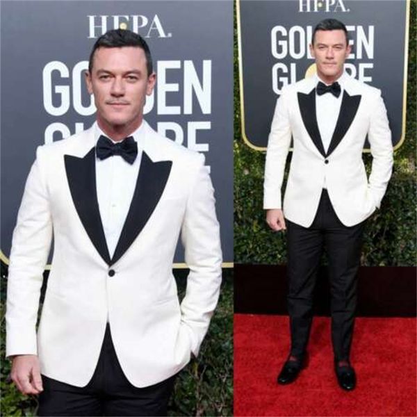 men's suits & blazers white male blazer with a ball lapel, jacket an official button, three pieces (jacket + bow pants) pmoz, White;black
men's suits & blazers white male blazer with a ball lapel, jacket an official button, three pieces (jacket + bow pants) pmoz, White;black