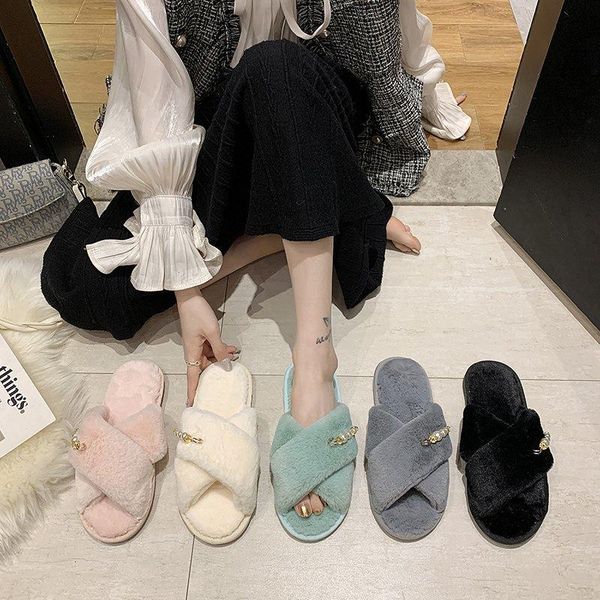 slippers 2021 women home with pearl chain faux fur ins fashion warm soft shoes thickened leak-toe slides, Black
slippers 2021 women home with pearl chain faux fur ins fashion warm soft shoes thickened leak-toe slides, Black