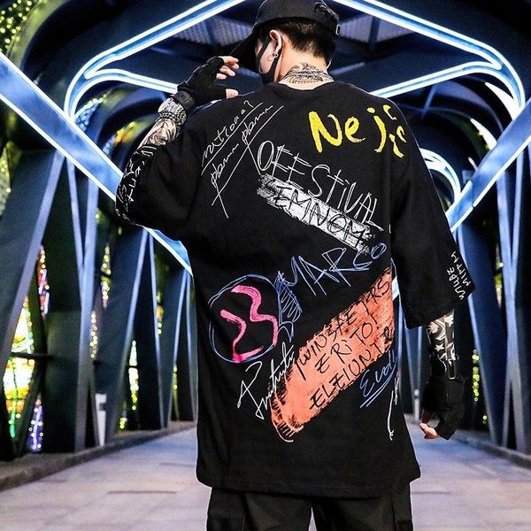 men's t-shirts 2021 summer short sleeve t-shirt fashionable brand graffiti half-sleeve, White;black
men's t-shirts 2021 summer short sleeve t-shirt fashionable brand graffiti half-sleeve, White;black
