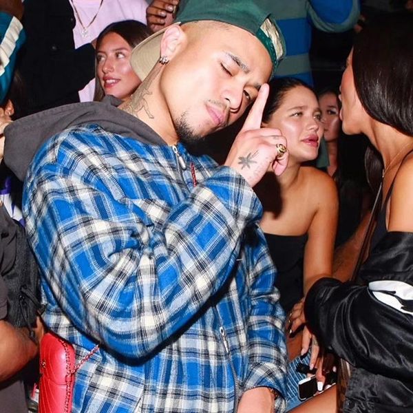 men's jackets autumn winter blue plaid brushed zipper cotton jacket hoodie check, Black;brown 
men's jackets autumn winter blue plaid brushed zipper cotton jacket hoodie check, Black;brown