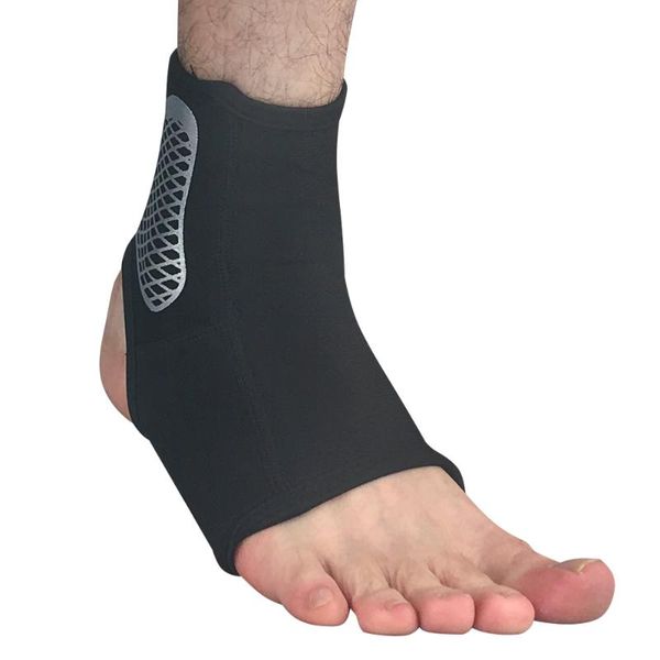 ankle support gym running protection elastic brace band guard football basketball badminton sport foot bandage, Blue;black
ankle support gym running protection elastic brace band guard football basketball badminton sport foot bandage, Blue;black