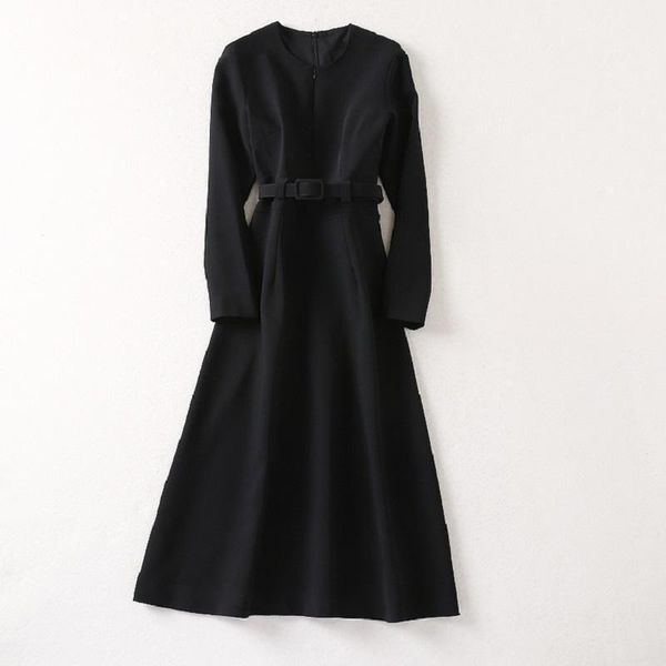 casual dresses 2021 autumn winter designer dress women o-neck square belt deco long sleeve mid-calf elegant black female, Black;gray
casual dresses 2021 autumn winter designer dress women o-neck square belt deco long sleeve mid-calf elegant black female, Black;gray