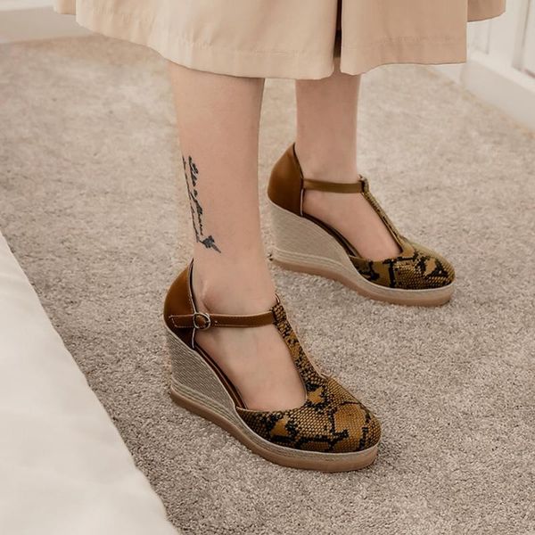 women sandals summer 2021 serpentine stitched vintage wedge high heel round toe ladies cover pumps shoes size 33-44 20-56, Black
women sandals summer 2021 serpentine stitched vintage wedge high heel round toe ladies cover pumps shoes size 33-44 20-56, Black