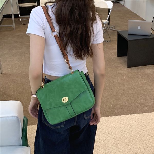 retro bags woman shoulder bag pu leather green messenger bag new handbag fashion underarm bag
retro bags woman shoulder bag pu leather green messenger bag new handbag fashion underarm bag