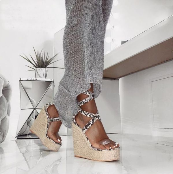 2021summer women platform sandals gladiator fashion high heels wedges espadrilles shoes ladies open toe sandals serpentine, Black
2021summer women platform sandals gladiator fashion high heels wedges espadrilles shoes ladies open toe sandals serpentine, Black