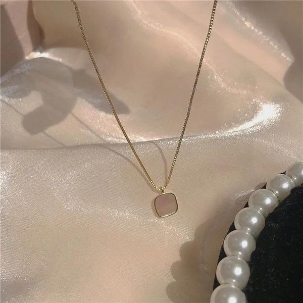 chains square shell necklace ins simple style luxury niche design perception white fritillary pendant clavicle chain summer, Silver
chains square shell necklace ins simple style luxury niche design perception white fritillary pendant clavicle chain summer, Silver