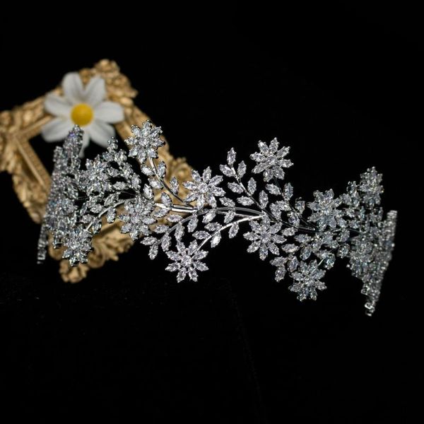 european style crystal headbands bridal dress accessories cubic zirconia wedding tiaras hair clips & barrettes, Golden;silver
european style crystal headbands bridal dress accessories cubic zirconia wedding tiaras hair clips & barrettes, Golden;silver