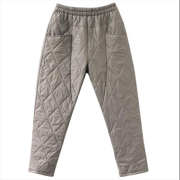 casual light down black elastic women capris high waist winter warm fashion loose harlan cotton female fc154, Black;white
casual light down black elastic women capris high waist winter warm fashion loose harlan cotton female fc154, Black;white