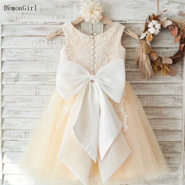 girl's dresses white lace flower girl sash big bow pageant first birthday prom ball gown princess baby party1, Red;yellow
girl's dresses white lace flower girl sash big bow pageant first birthday prom ball gown princess baby party1, Red;yellow