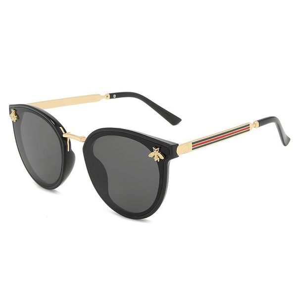 sunglasses 2021 luxury bee fashion for women men square brand design sun glasses oculos retro male iron, White;black
sunglasses 2021 luxury bee fashion for women men square brand design sun glasses oculos retro male iron, White;black