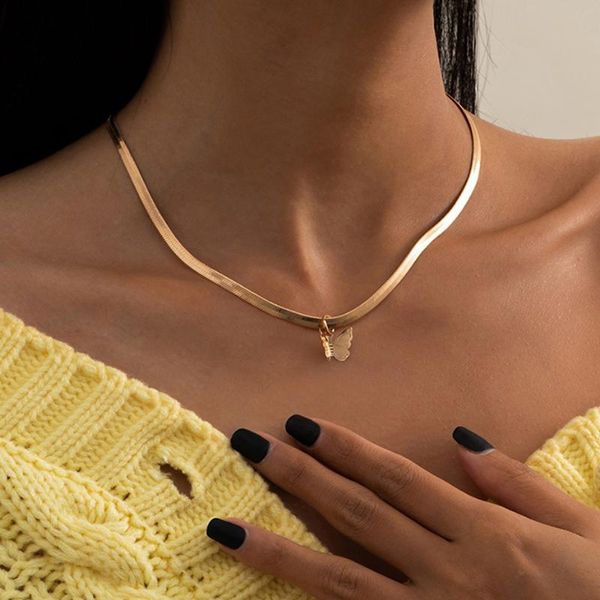 chains charm women snake chain choker necklace 2021 trend butterfly pendant on neck clavicle chocker jewelry party, Silver
chains charm women snake chain choker necklace 2021 trend butterfly pendant on neck clavicle chocker jewelry party, Silver