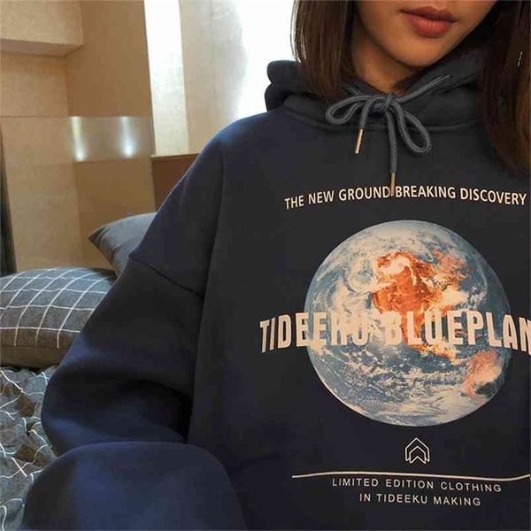 sweatshirts streetwear fashion cartoon print indie aesthetic 90s long sleeve hoodies plus pocket clothes 210809, Black
sweatshirts streetwear fashion cartoon print indie aesthetic 90s long sleeve hoodies plus pocket clothes 210809, Black
