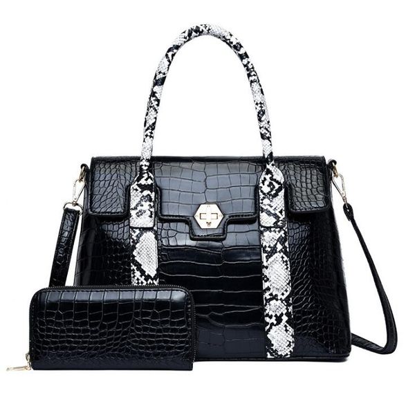 wholesale women bag elegant large-capacity embossed two-piece womens handbag street fashion color matching serpentine handbags large alligat
wholesale women bag elegant large-capacity embossed two-piece womens handbag street fashion color matching serpentine handbags large alligat