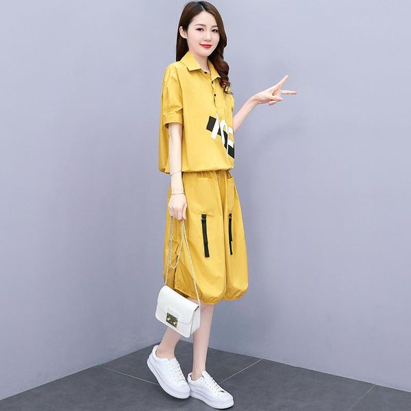 women's tracksuits summer suit letter lapel t-shirt + elastic waist five-point lantern shorts sets loose fashion casual two pieces of w, Gray
women's tracksuits summer suit letter lapel t-shirt + elastic waist five-point lantern shorts sets loose fashion casual two pieces of w, Gray
