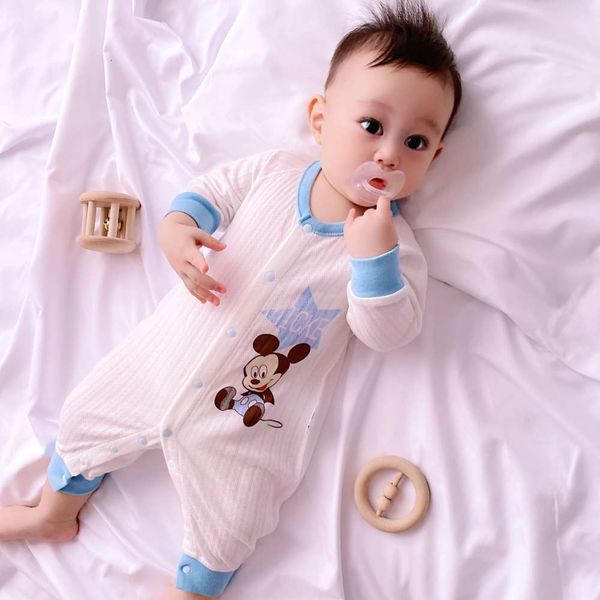 baby spring and autumn long sleeve jumpsuit born baby creeping suit breathing cotton children's pajamas, White
baby spring and autumn long sleeve jumpsuit born baby creeping suit breathing cotton children's pajamas, White