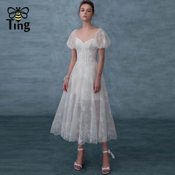 designer luxury white color embroidery a line ball gown party dresses women high waist summer princess dress 210513, Black;gray
designer luxury white color embroidery a line ball gown party dresses women high waist summer princess dress 210513, Black;gray