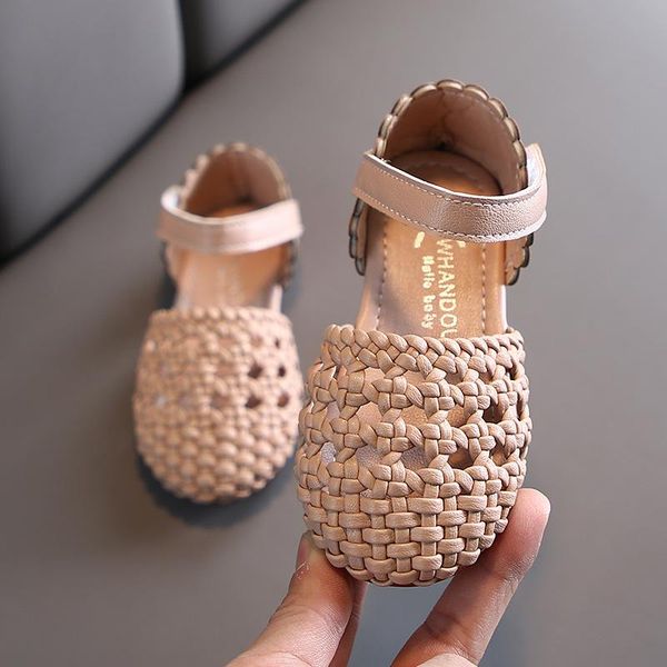 sandals fashion trend summer leather woven hollow princess children girls kids flats soft bottom baby toddler beach shoes, Black;red
sandals fashion trend summer leather woven hollow princess children girls kids flats soft bottom baby toddler beach shoes, Black;red