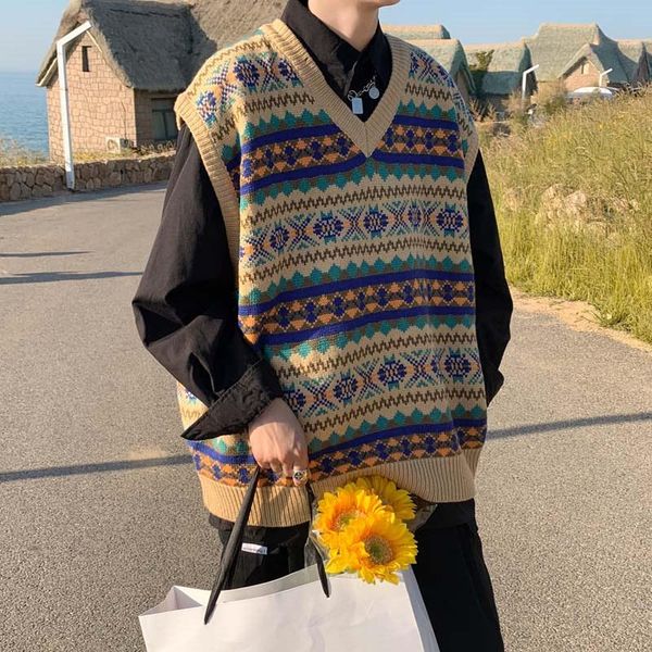 men's vests japanese vintage knitted vest fashion brand national style loose trend handsome waistcoat wearing v-neck sweater, Black;white
men's vests japanese vintage knitted vest fashion brand national style loose trend handsome waistcoat wearing v-neck sweater, Black;white