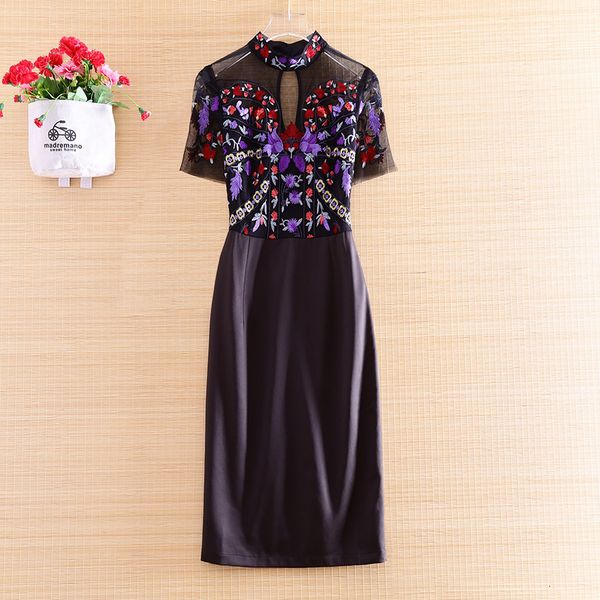 dress high-end summer women vintage dresses embroidery elegant lady slim a-line party embroidered splicing mesh dress s-xl, Black;gray
dress high-end summer women vintage dresses embroidery elegant lady slim a-line party embroidered splicing mesh dress s-xl, Black;gray