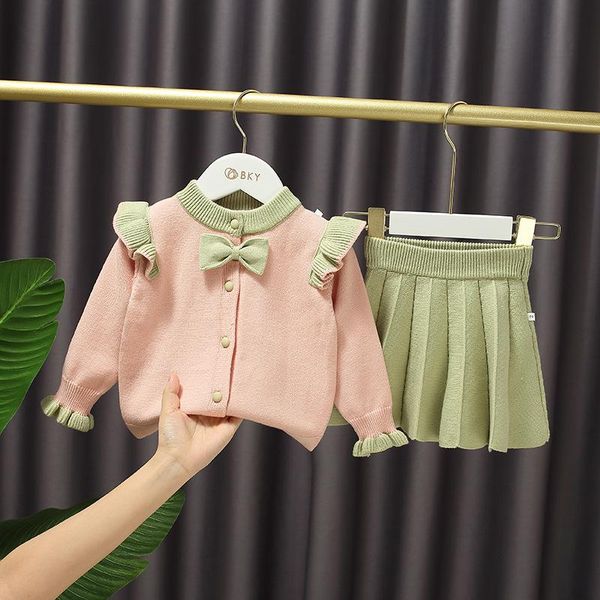 baby girls' sweet bow autumn sweater skirt long-sleeved ruffled knitted cardigan+pleated short princess two piece suit kids clothing se, White
baby girls' sweet bow autumn sweater skirt long-sleeved ruffled knitted cardigan+pleated short princess two piece suit kids clothing se, White