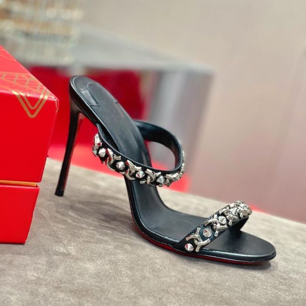 slippers women shoes size34-42 round toe super high heels roman style genuine leather metal crystal rhinestone zapatos de mujer, Black
slippers women shoes size34-42 round toe super high heels roman style genuine leather metal crystal rhinestone zapatos de mujer, Black