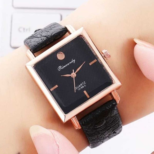 wristwatches 2021 women square rose gold wrist watches red black leather fashion brand watch female ladies quartz clock gift montre femme, Slivery;brown
wristwatches 2021 women square rose gold wrist watches red black leather fashion brand watch female ladies quartz clock gift montre femme, Slivery;brown