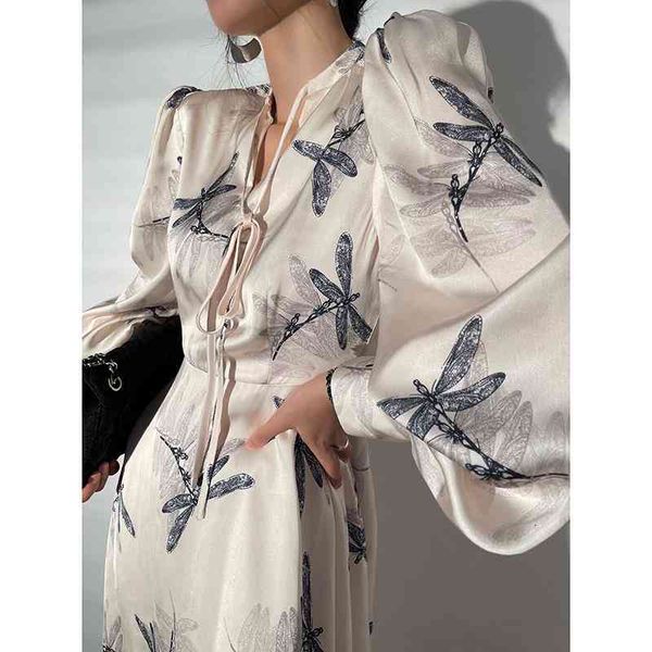 casual dresses early autumn women's floral print satin dress deep v long sleeve single breasted high waist back hollow out lady loose r, Black;gray
casual dresses early autumn women's floral print satin dress deep v long sleeve single breasted high waist back hollow out lady loose r, Black;gray