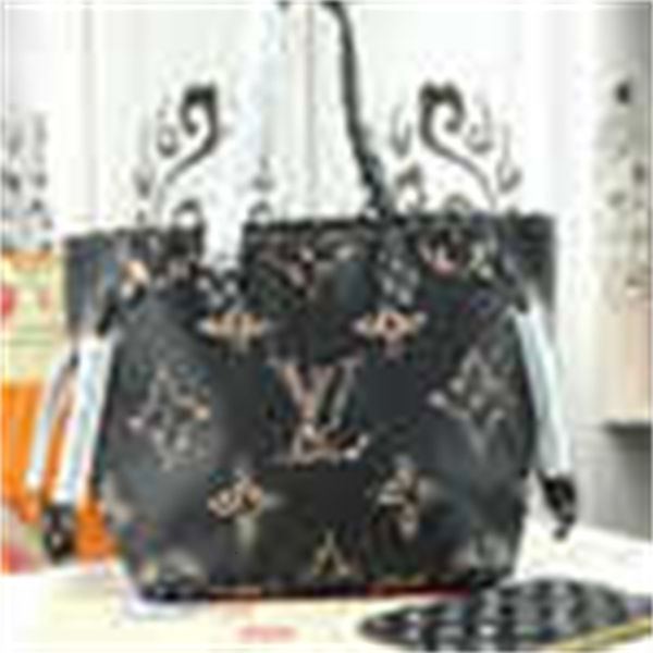body shoulder m41177 totes m40998 m40156 bags m40995 m40996 bag medium handbags cross iconic handles clu
body shoulder m41177 totes m40998 m40156 bags m40995 m40996 bag medium handbags cross iconic handles clu