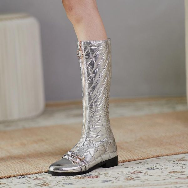 boots 2021 winter women fashion long casual low heels knee high chain zipper black silvery super size 33-46
boots 2021 winter women fashion long casual low heels knee high chain zipper black silvery super size 33-46