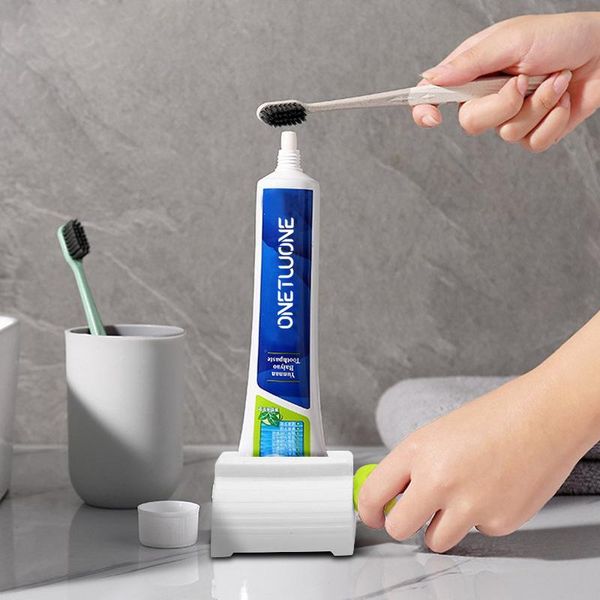 toothbrush holders toothpaste squeezer,multifunctional tooth paste dispenser manual tube squeezer press bathroom accessories
toothbrush holders toothpaste squeezer,multifunctional tooth paste dispenser manual tube squeezer press bathroom accessories