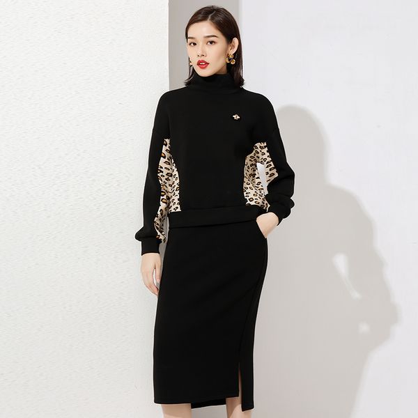autumn and winter 2021 new small young fashion high-end women's elegant underwear with slim black women's dress, Black;gray
autumn and winter 2021 new small young fashion high-end women's elegant underwear with slim black women's dress, Black;gray