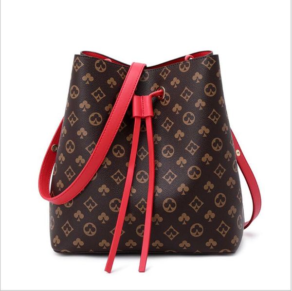 2021 female tote bag designers luxury handbags printed bucket simple women famous brand shoulder one-shoulder diagonal ladies for all kinds
2021 female tote bag designers luxury handbags printed bucket simple women famous brand shoulder one-shoulder diagonal ladies for all kinds
