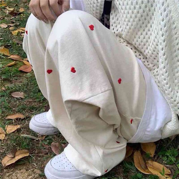 womens jeans streetwear casual heart shaped embroidery elastic waist vintage baggy straight denim trouser wide leg pants, Black;white 
womens jeans streetwear casual heart shaped embroidery elastic waist vintage baggy straight denim trouser wide leg pants, Black;white