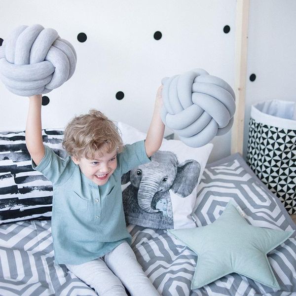 22cm nordic style velvet knot ball pillow baby sofa cushion stuffed toys kids bedroom decoration car cushions cushion/decorative
22cm nordic style velvet knot ball pillow baby sofa cushion stuffed toys kids bedroom decoration car cushions cushion/decorative