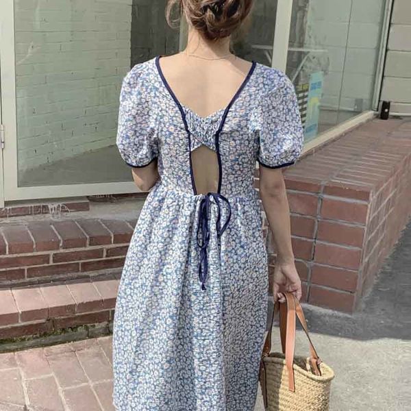 casual dresses korean chic temperament neck dress woman care open back lace up waist broken flower texture bubble sleeve dress w1e1, Black;gray
casual dresses korean chic temperament neck dress woman care open back lace up waist broken flower texture bubble sleeve dress w1e1, Black;gray