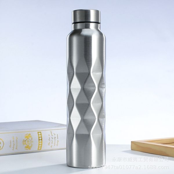 single layer stainless steel outdoor kettle creative diamond cup large capacity sports water bottle
single layer stainless steel outdoor kettle creative diamond cup large capacity sports water bottle