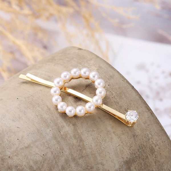 hairstyle butterfly hairpin exquisite zirconium stone hairpin fashion headdress, Golden;silver
hairstyle butterfly hairpin exquisite zirconium stone hairpin fashion headdress, Golden;silver