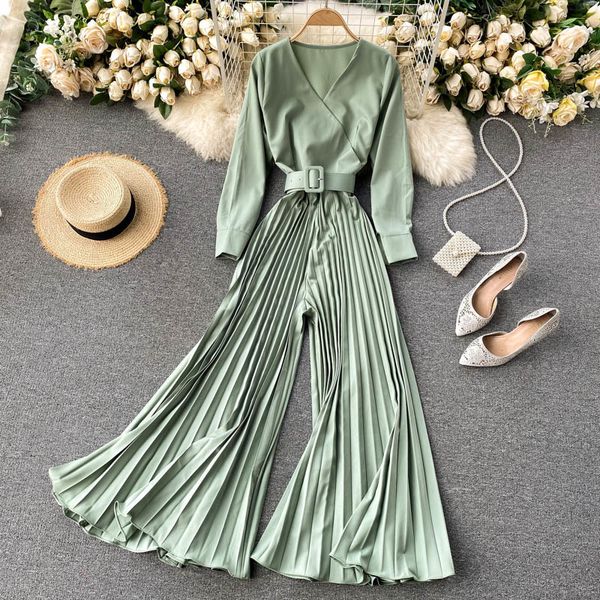 singreiny women solid pleated jumpsuits korean v neck long sleeve sashes rompers autumn elegant streetwear wide leg long rompers 210419, Black;white
singreiny women solid pleated jumpsuits korean v neck long sleeve sashes rompers autumn elegant streetwear wide leg long rompers 210419, Black;white